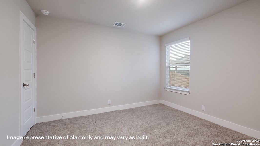 Spacious, unfurnished interior of a new home in Brookstone Creek, San Antonio (Image 18).
