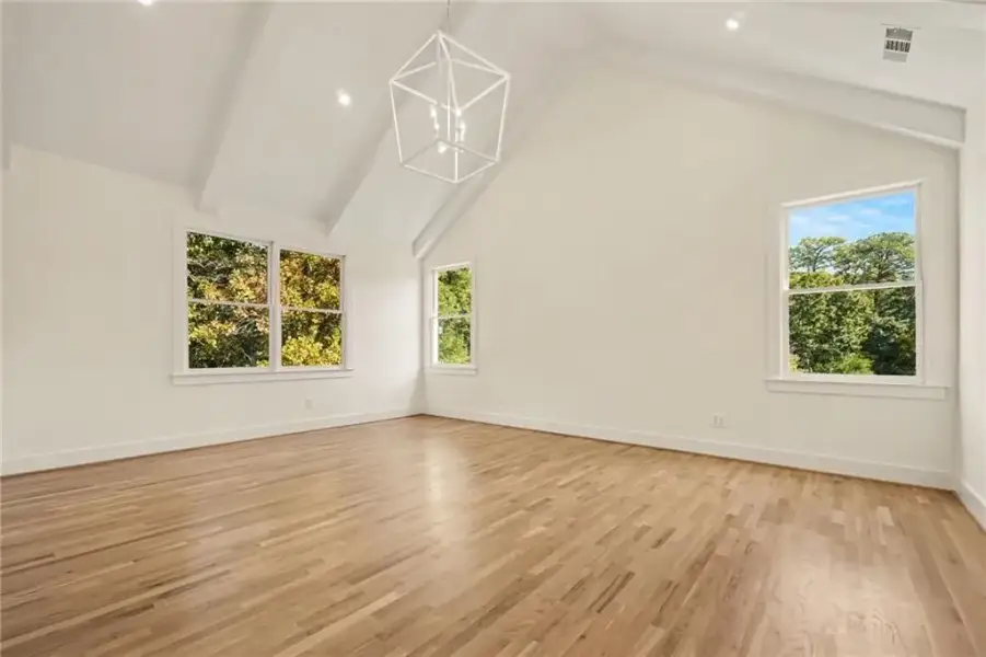 Spacious, unfurnished interior of a new home in , Atlanta (Image 37).