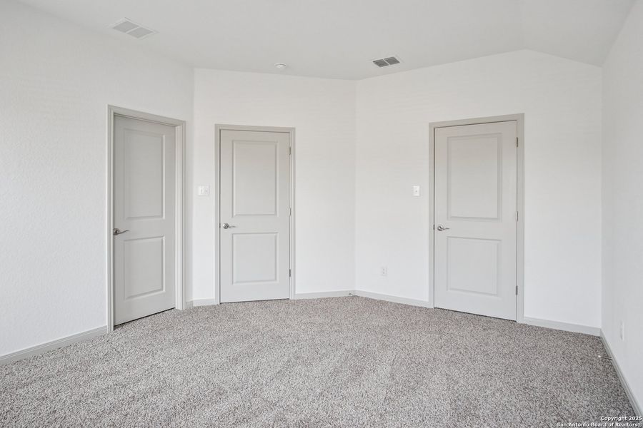 Spacious, unfurnished interior of a new home in , San Antonio (Image 47). Spacious, unfurnished interior of a new home in , San Antonio (Image 47).