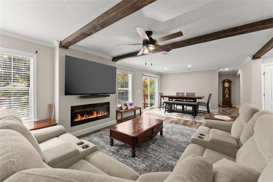 Furnished interior view inside a new home in , Alto (Image 15).