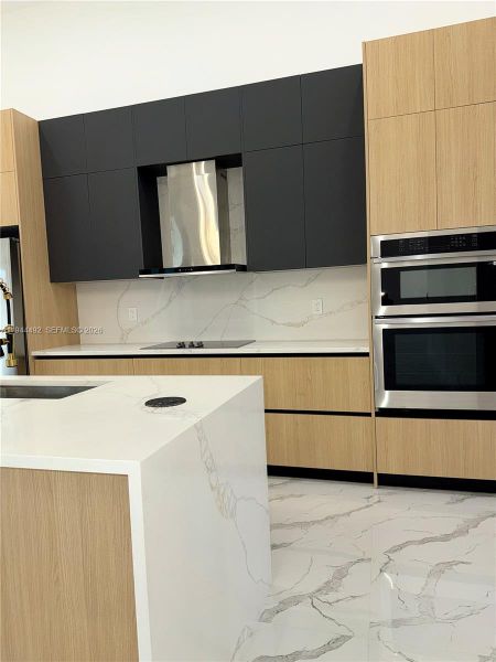 Close-up of interior finishes inside a home in , Cape Coral (Image 9).