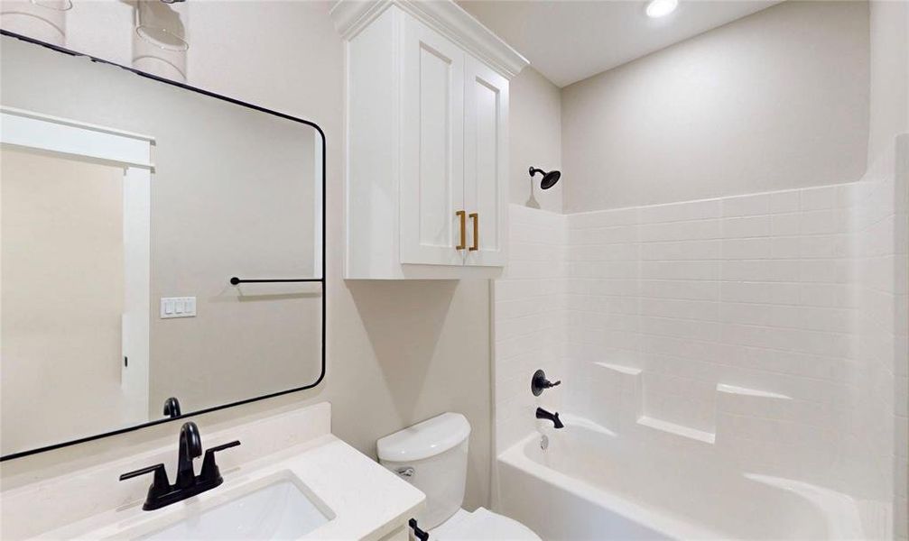 Furnished interior view inside a new home in , Troup (Image 13).