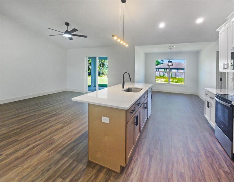 Furnished interior view inside a new home in , Ocala (Image 10).