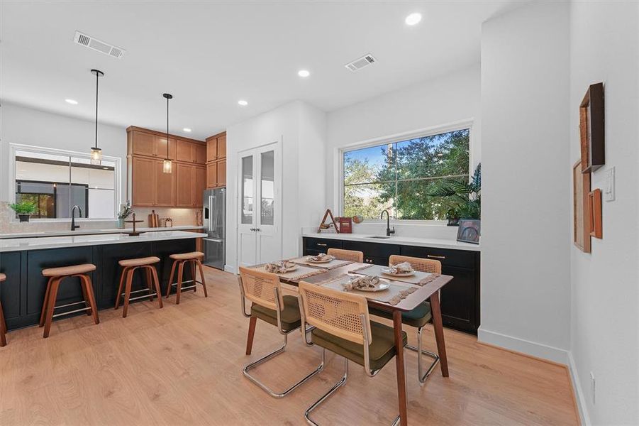 Kitchen & Dining Room