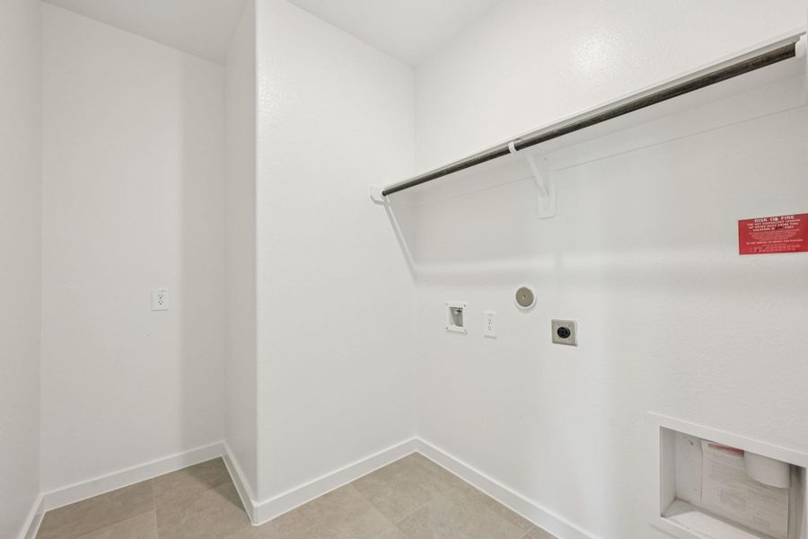 Spacious, unfurnished interior of a new home in Landing Meadows - Premier Series, New Caney (Image 25). Spacious, unfurnished interior of a new home in Landing Meadows - Premier Series, New Caney (Image 25).