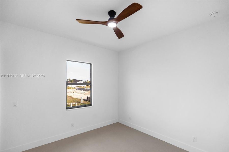 Spacious, unfurnished interior of a new home in , Cape Coral (Image 48).