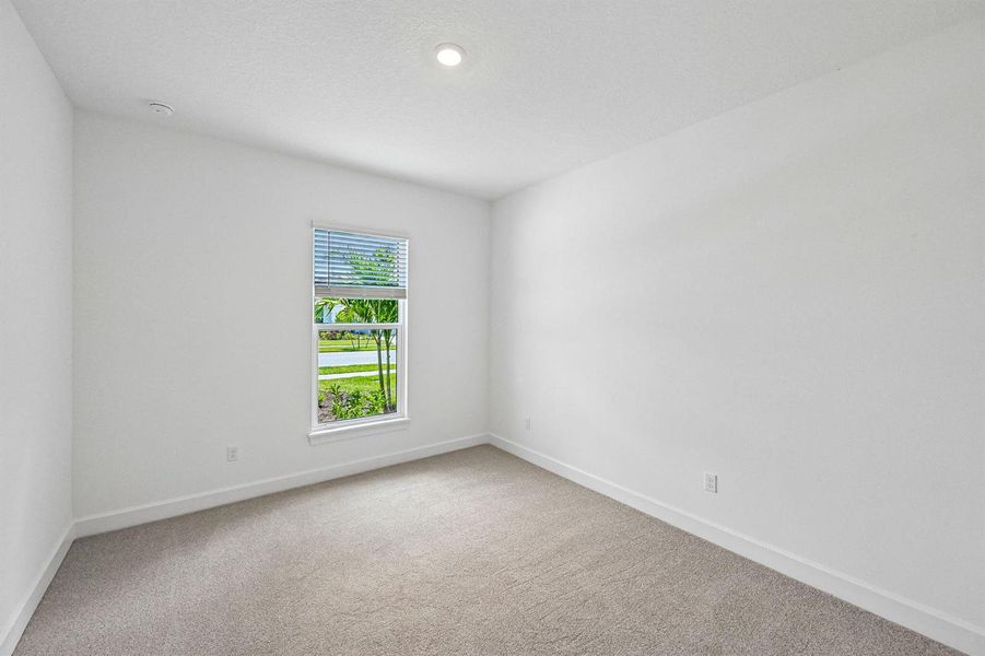 18-web-or-mls-13469 SW Alejandro Court-S