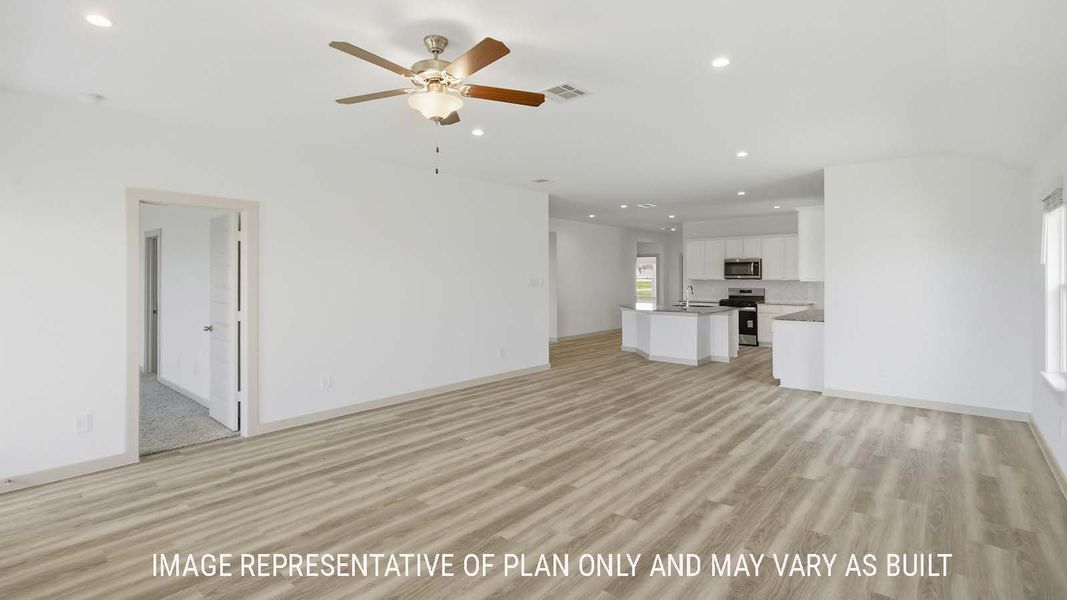 Representative unfurnished interior of a home built from the Kingston by D.R. Horton in China Grove, China (Image 19).