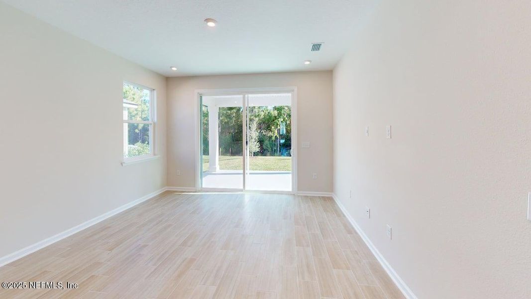 Spacious, unfurnished interior of a new home in RiverTown - Forest, St. Johns (Image 9).