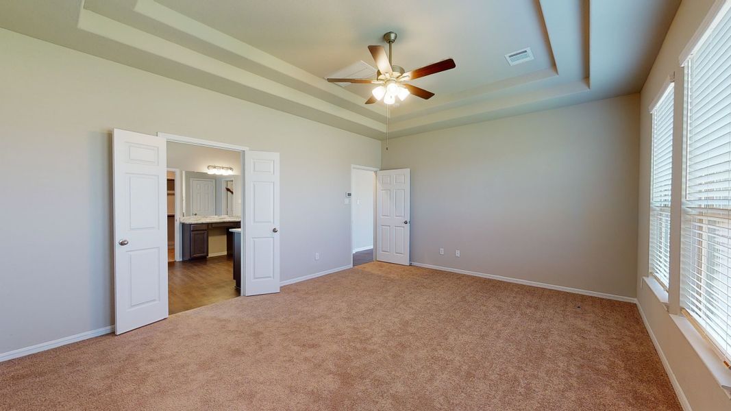 Representative unfurnished interior of a home built from the Floor Plan 3256 by Colina Homes in Grand Magnolia, Magnolia (Image 44).