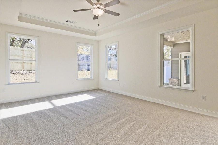 Spacious, unfurnished interior of a new home in Cooper's Walk, Loganville (Image 14).