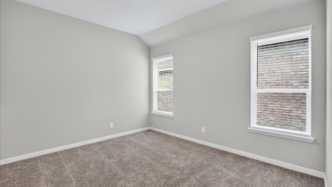 Representative unfurnished interior of a home built from the Legacy by D.R. Horton in Lakeview Pointe, Midlothian (Image 27).