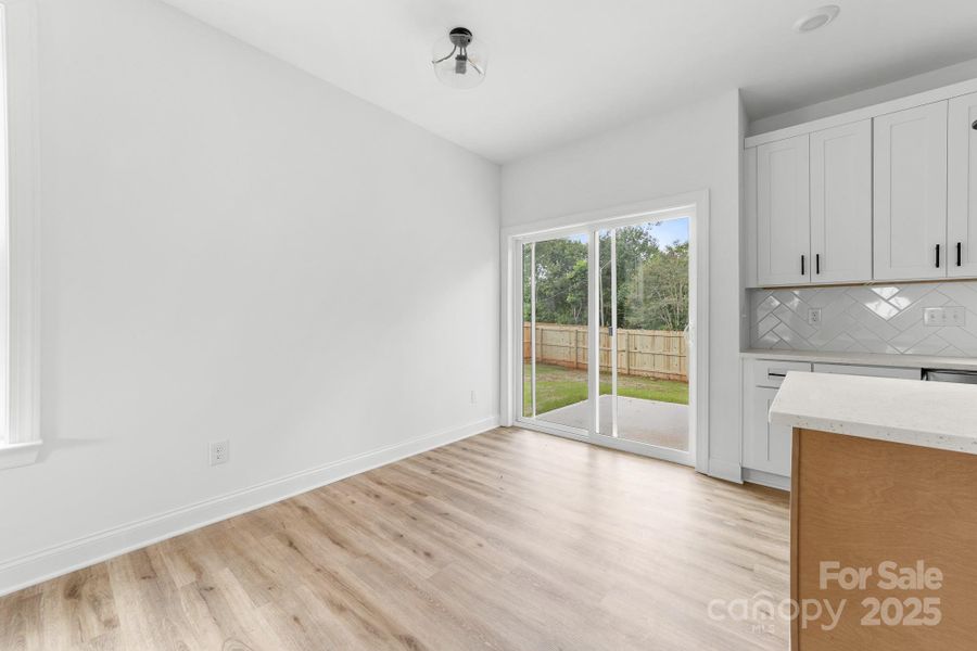 Spacious, unfurnished interior of a new home in , Shelby (Image 23).