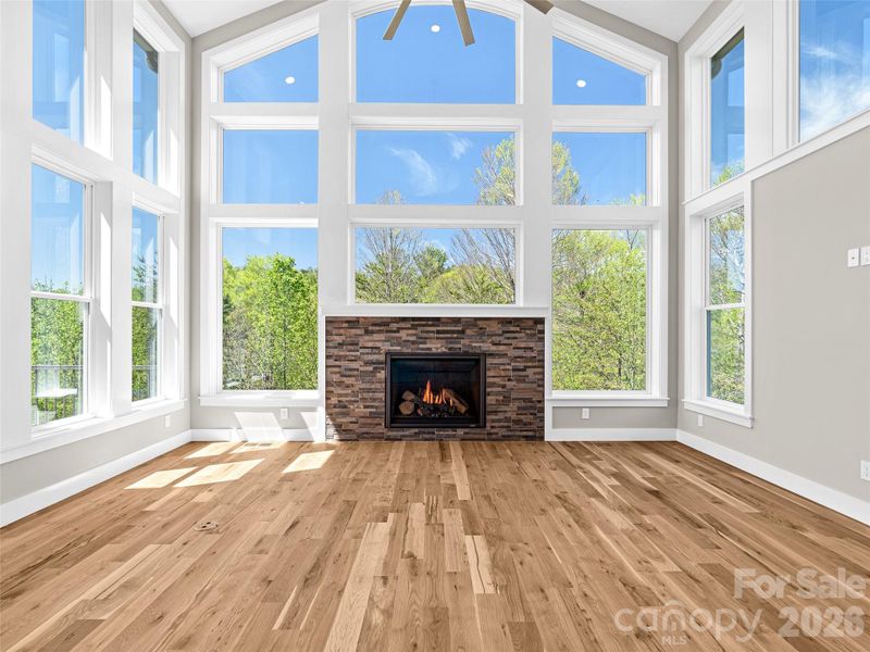 Spacious, unfurnished interior of a new home in , Weaverville (Image 16).