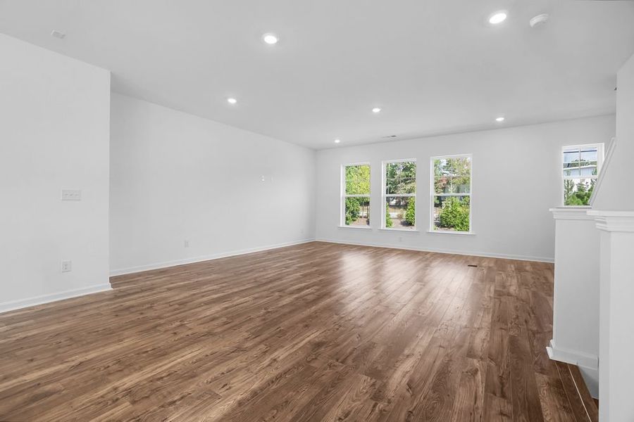 Spacious, unfurnished interior of a new home in Somerset at Veterans Memorial, Mableton (Image 18).