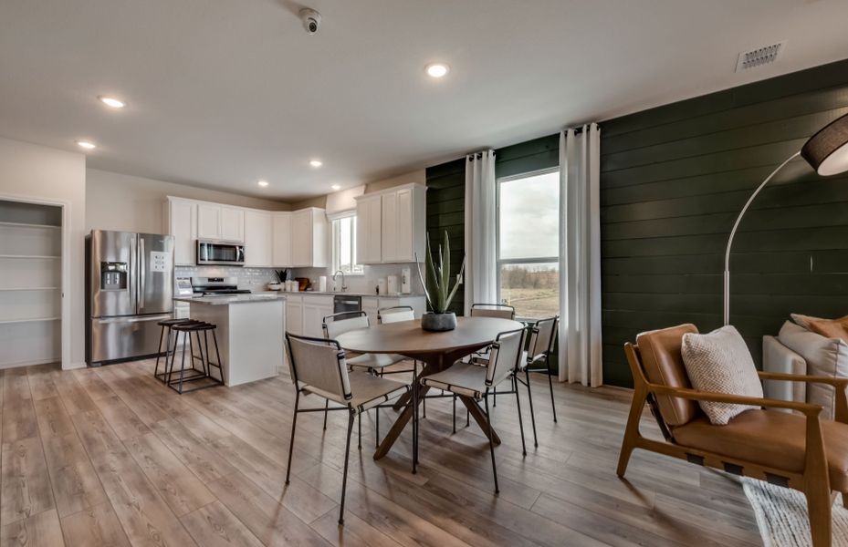 Representative furnished interior of a home built from the Eastgate by Centex in Cottonwood Creek, Howe (Image 16).