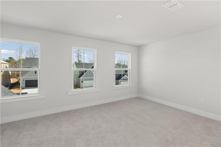 Spacious, unfurnished interior of a new home in Hunters Creek, Flowery Branch (Image 27). Spacious, unfurnished interior of a new home in Hunters Creek, Flowery Branch (Image 27).