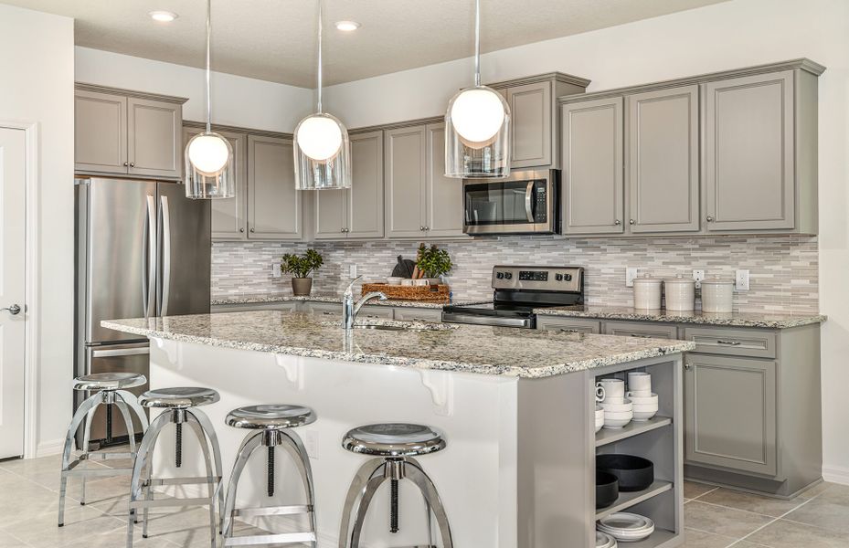 Furnished interior view inside a new home in Windsor Cay Resort, Clermont (Image 5).