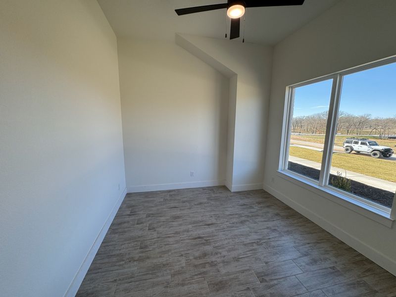 Image 4 of a home in Taylor Ranch.