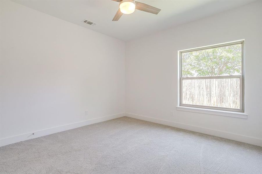 Spacious, unfurnished interior of a new home in , Mineral Wells (Image 21).