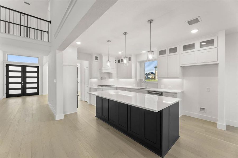 290 Cheyenne Mountain-Kitchen-2