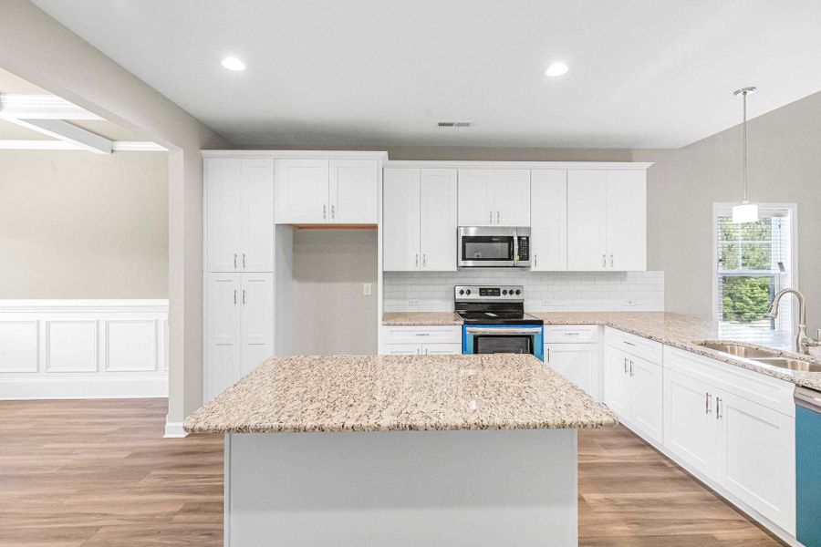 Representative furnished interior of a home built from the Rivermist by Caviness & Cates Communities in Maggie Way, Wendell (Image 221).