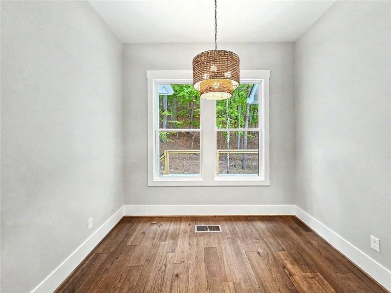 Spacious, unfurnished interior of a new home in , Waleska (Image 24).