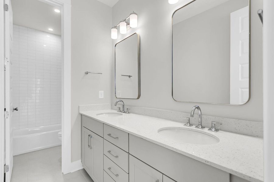 Furnished interior view inside a new home in Miller's Crossing, Johns Island (Image 7).