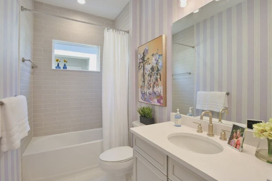 Furnished interior view inside a new home in Windward, Lakewood Ranch (Image 13).