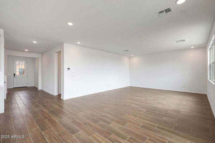 PHX_Tyler Ranch_Lot 2055_Pacific_24191_G