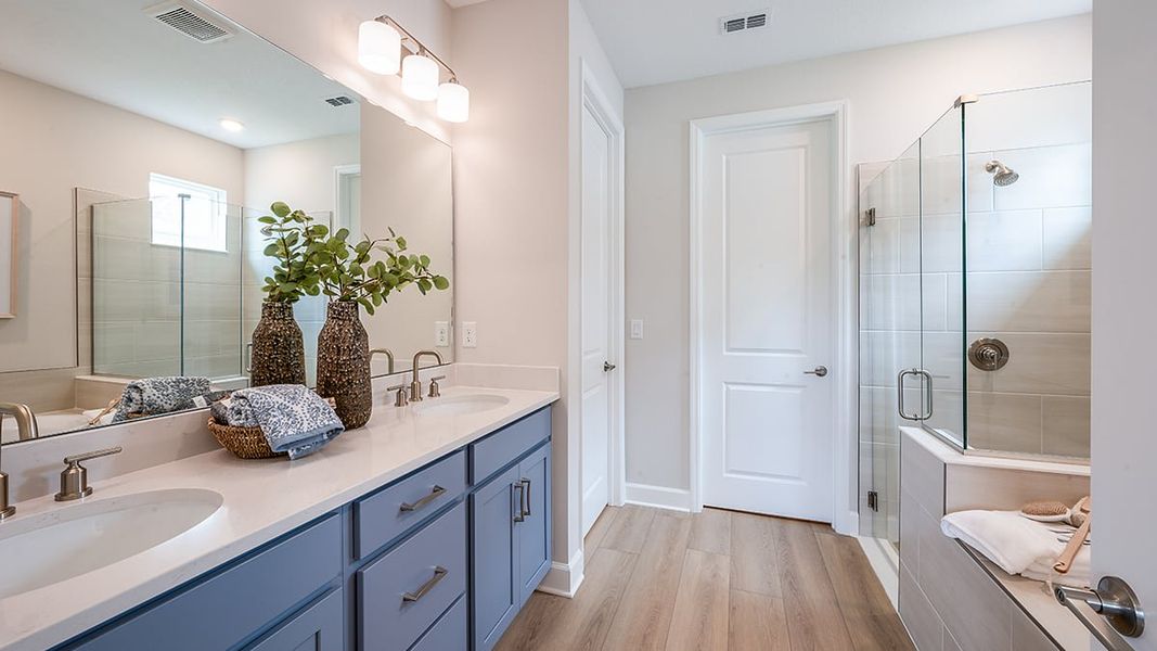 Representative furnished interior of a home built from the Longboat by Taylor Morrison in Ardisia Park, New Smyrna Beach (Image 8).
