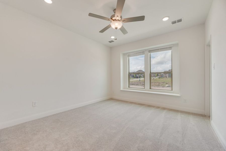 Representative unfurnished interior of a home built from the Mulberry by Pacesetter Homes in Elevon, Lavon (Image 16). Representative unfurnished interior of a home built from the Mulberry by Pacesetter Homes in Elevon, Lavon (Image 16).
