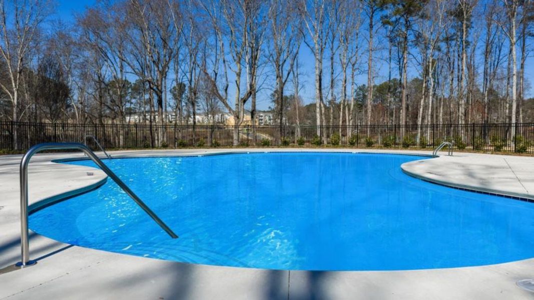 Community amenities in Carlton, Douglasville (Image 26).