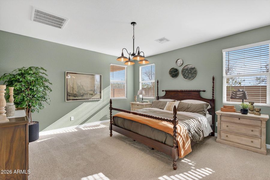 21-web-or-mls-459953 Dutchman Dr