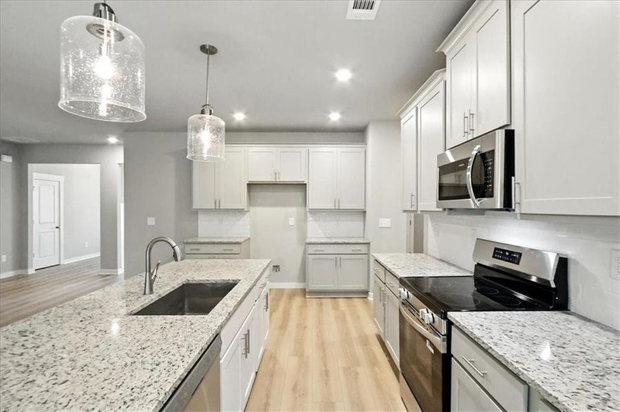 Furnished interior view inside a new home in , Jefferson (Image 5).