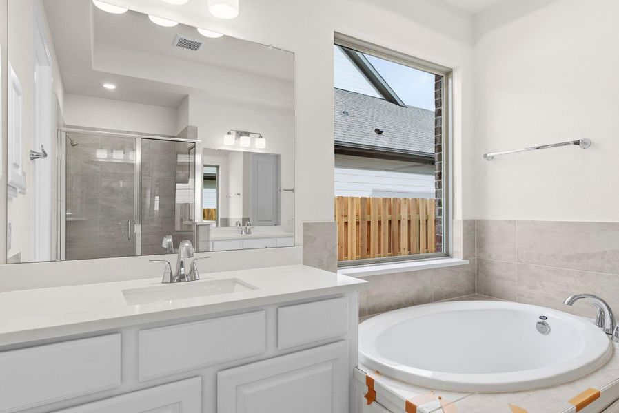 Furnished interior view inside a new home in Colton, Montgomery (Image 11).