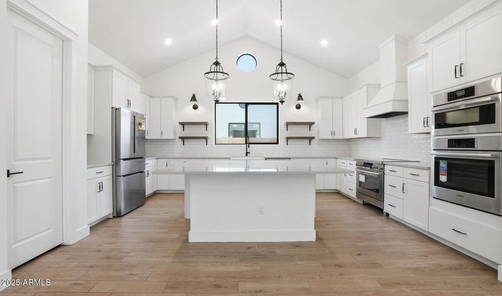 Edgewood Lot #165 Kitchen (5) (Large)