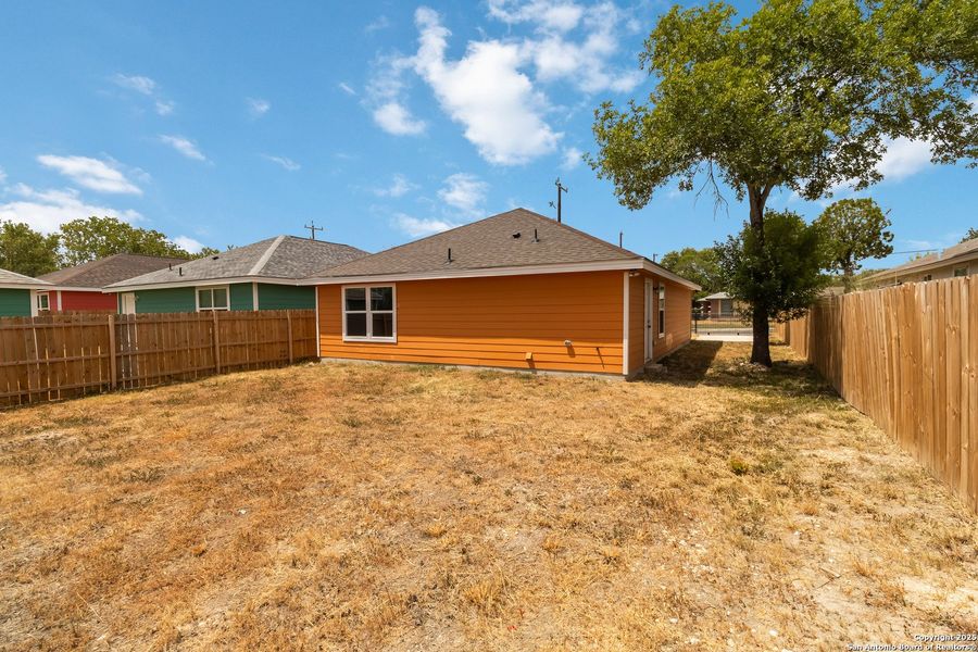 Image 26 of a home in .