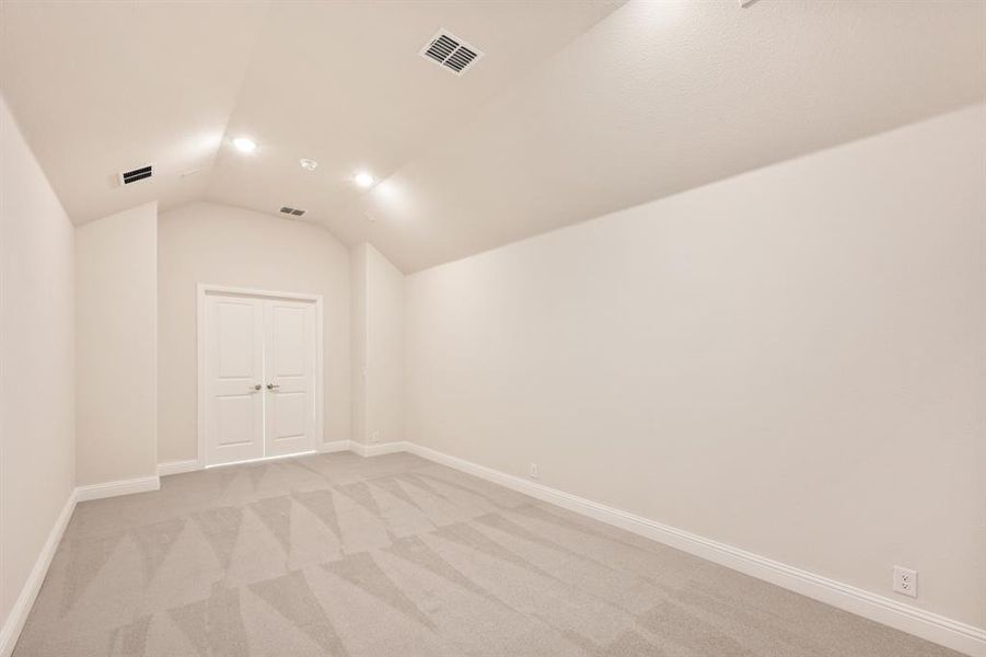 Spacious, unfurnished interior of a new home in Parks at Panchasarp Farms 65, Burleson (Image 26). Spacious, unfurnished interior of a new home in Parks at Panchasarp Farms 65, Burleson (Image 26).