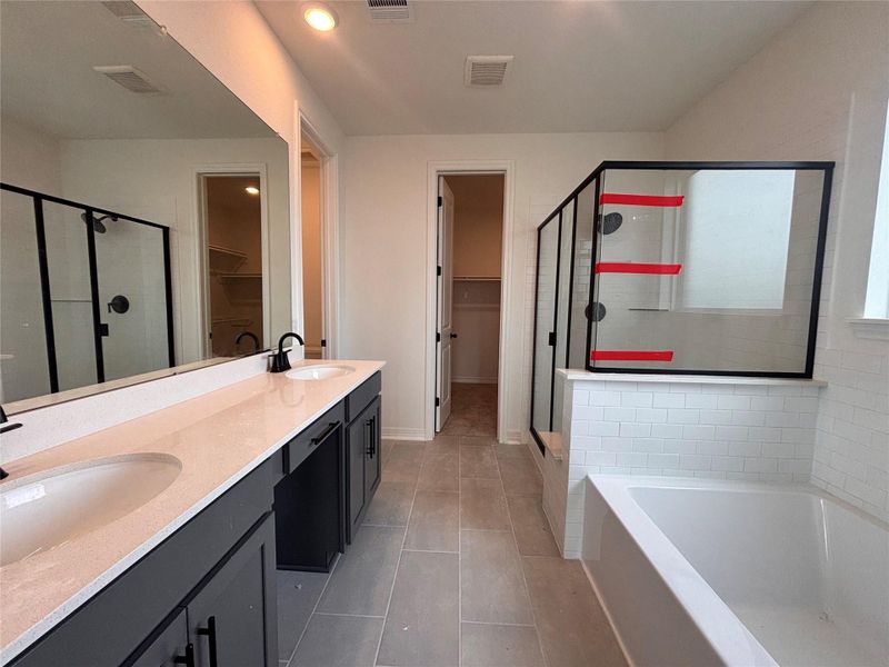 Furnished interior view inside a new home in Ashland, Angleton (Image 5).