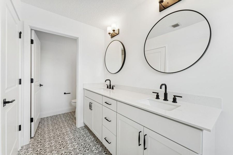 Furnished interior view inside a new home in Salerno Reserve Townhomes, Stuart (Image 11).