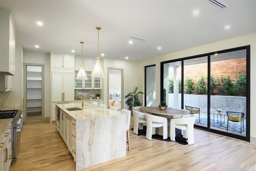 Furnished interior view inside a new home in , Dallas (Image 29). Furnished interior view inside a new home in , Dallas (Image 29).