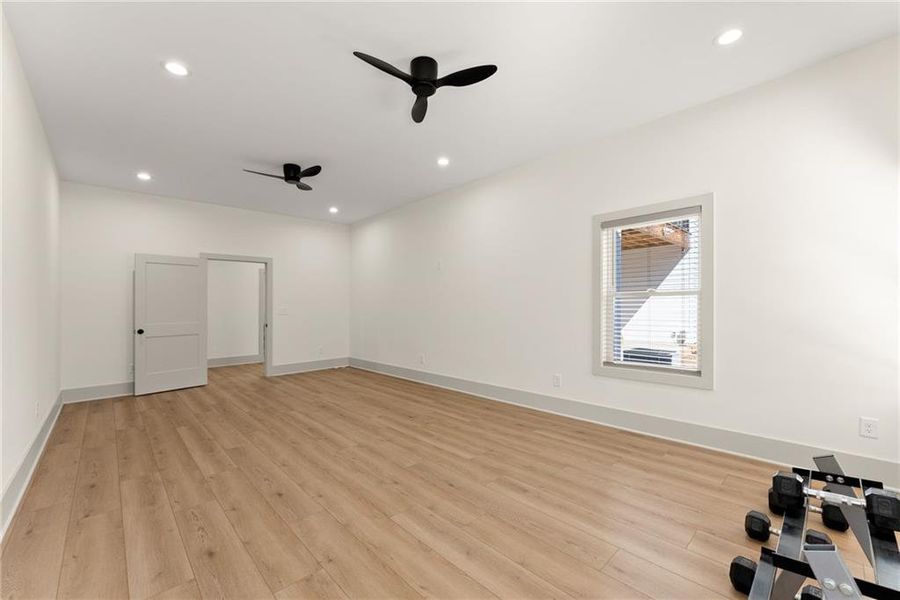 Spacious, unfurnished interior of a new home in , Cleveland (Image 24).