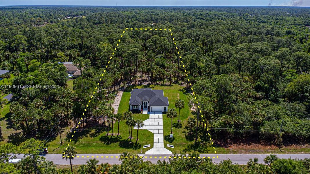 Image 31 of a home in . Image 31 of a home in .