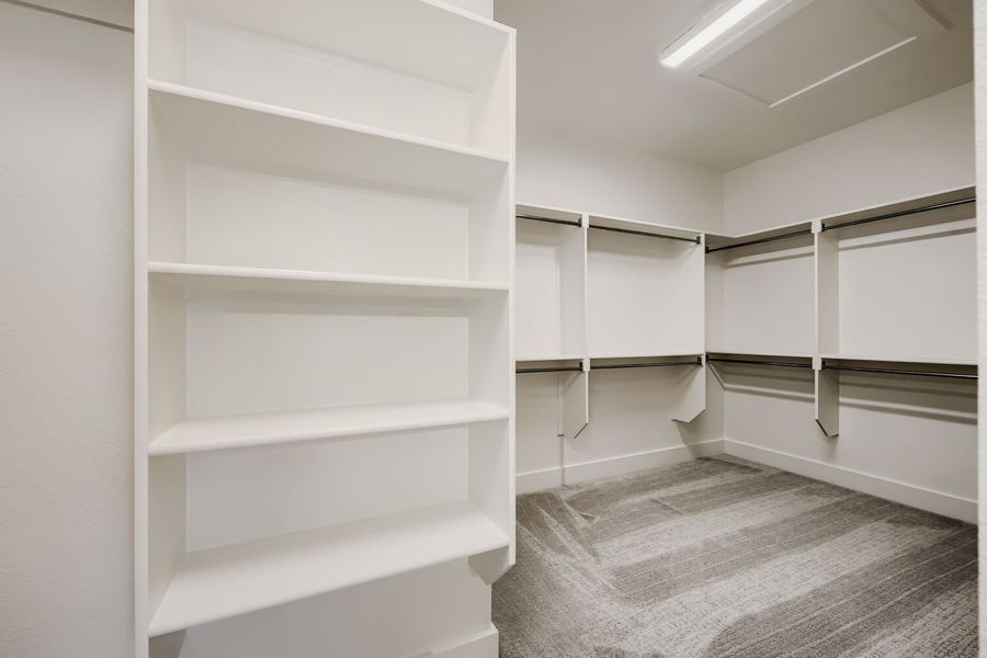 8913 Chestnut - Primary Closet 8913 Chestnut - Primary Closet