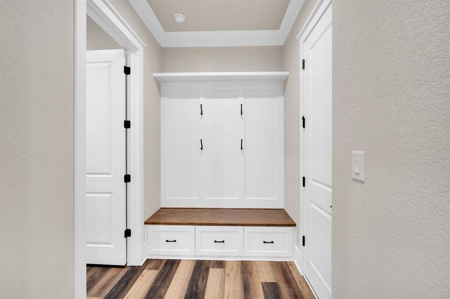 Spacious, unfurnished interior of a new home in , Waxahachie (Image 19). Spacious, unfurnished interior of a new home in , Waxahachie (Image 19).