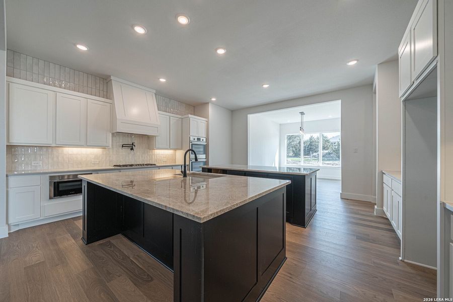 Furnished interior view inside a new home in , New Braunfels (Image 11).