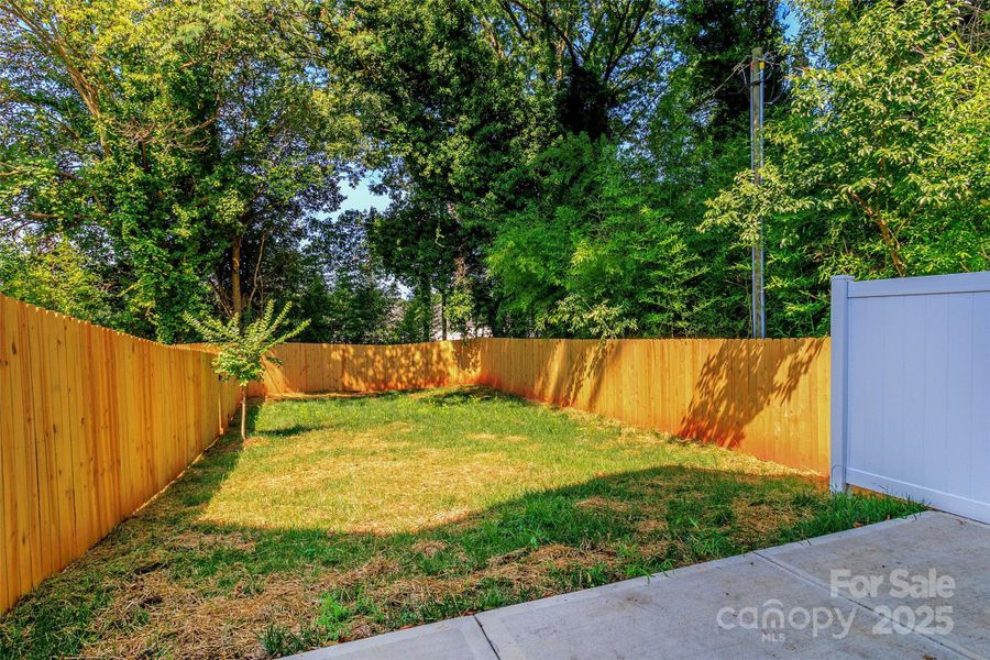 Image 30 of a home in .