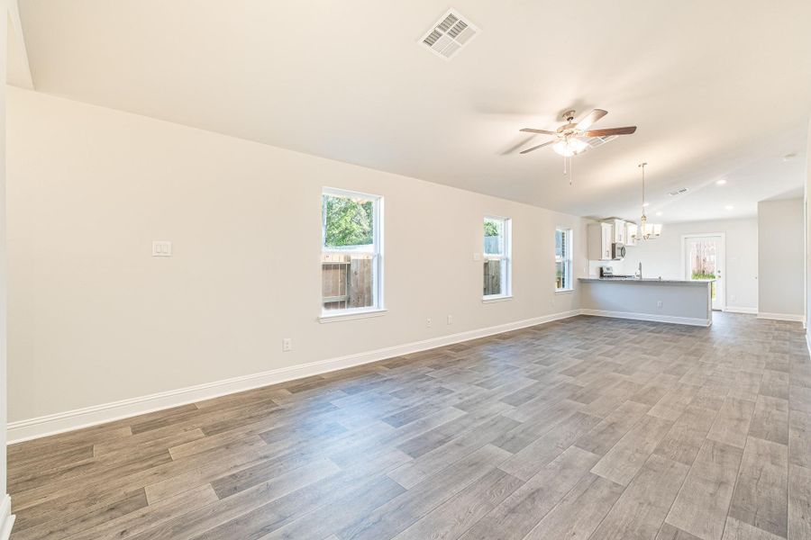 Open floorplan Open floorplan