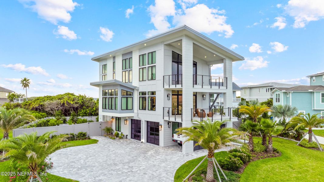 Front exterior of a new home in , Ponte Vedra Beach, FL, highlighting curb appeal (Image 22).